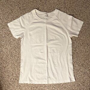 Avia Women's Short Sleeve Workout Tee -- Large